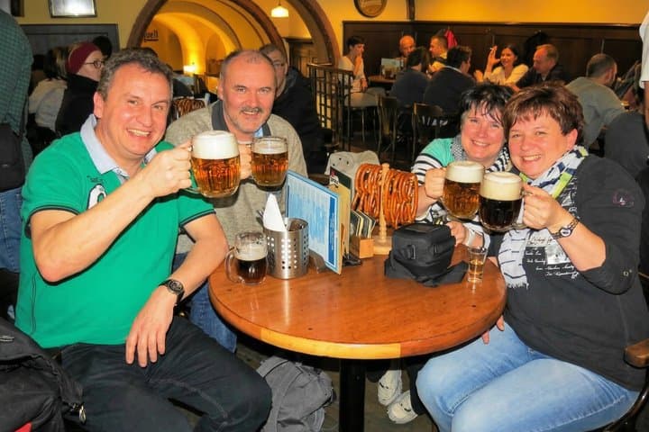 Prague Old Town And Beer Walking Tour Including Dinner