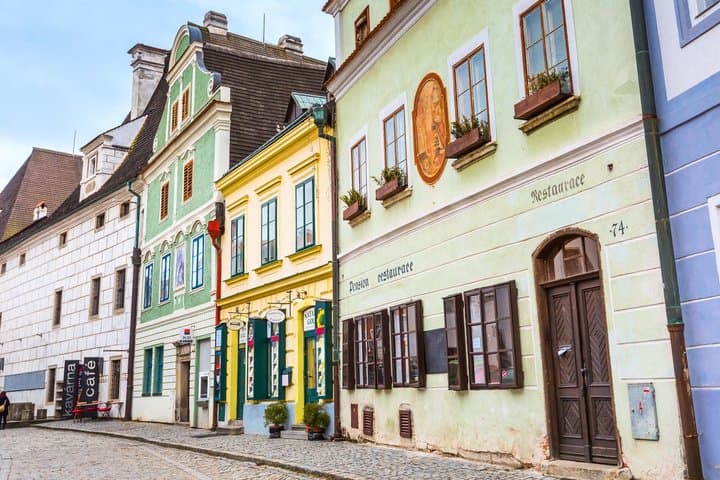 Prague to Passau Transfer with 3 Hours Stop in Cesky Krumlov