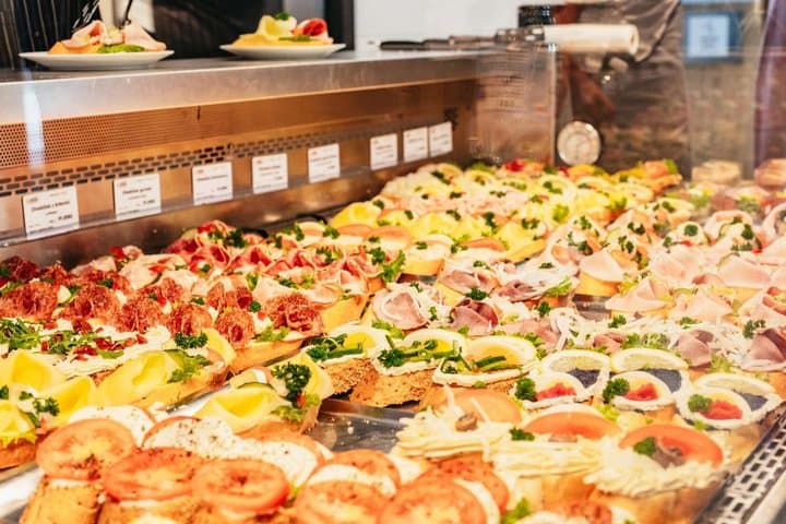 Prague Guided Street Food Walking Tour