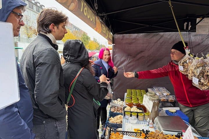 Prague Farmers Market and Brunch Class with Celebrity Chef
