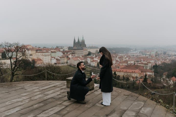 Surprise proposal photographer in Prague - engagement photoshoot