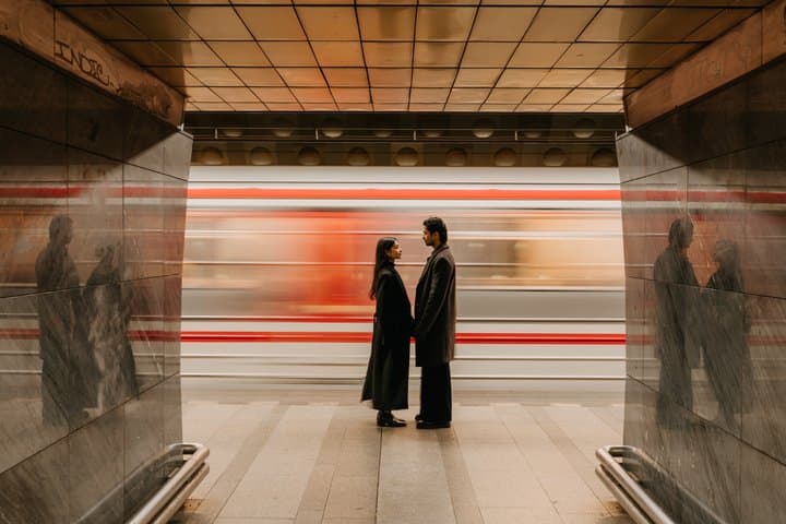 Photographer in Prague: Couple, pre-wedding & portrait photoshoot