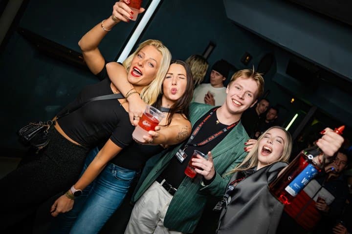 Prague Pub Crawl with Unlimited Drinks & 5 Story Club Entry