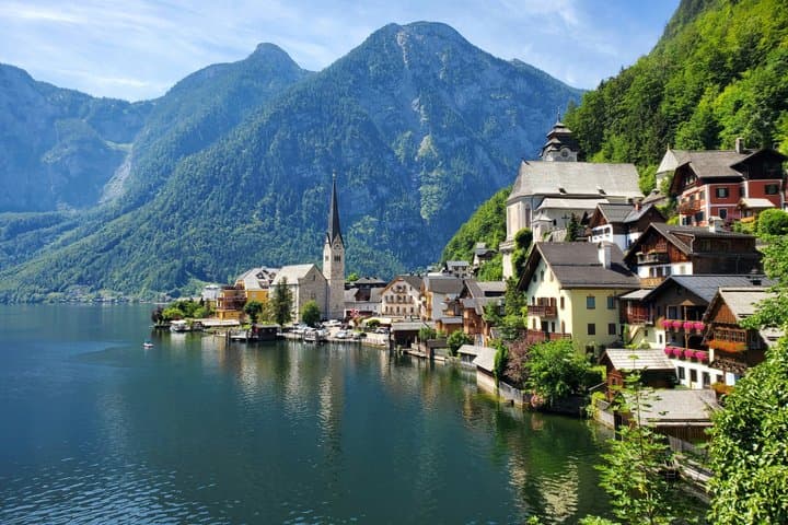 Private Transfer from Český Krumlov to Hallstatt