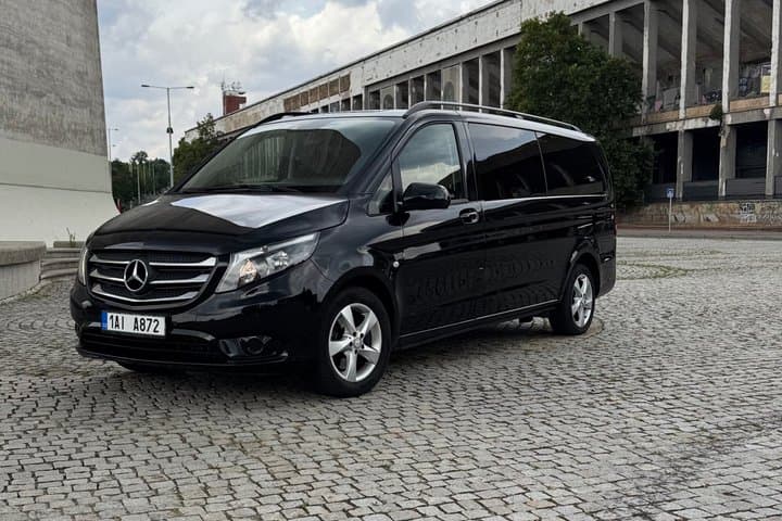 From Prague to Budapest - Private Transfer by MINIVAN Mercedes Vito 8+1pax