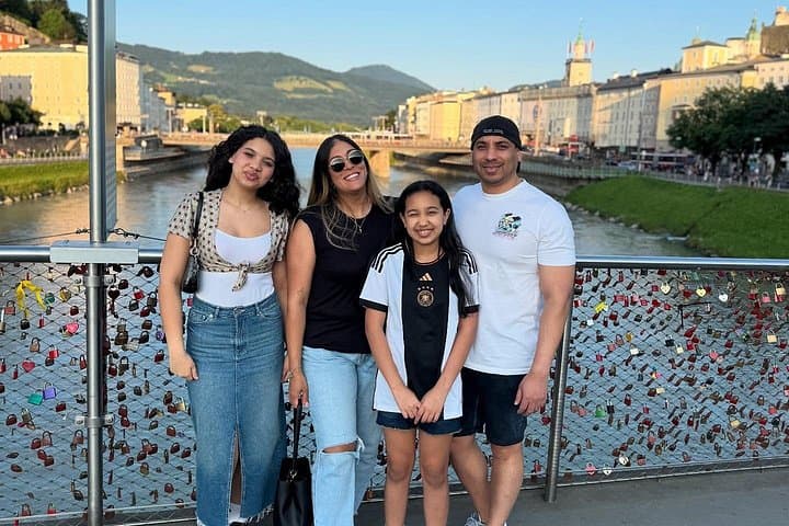 Salzburg Private Day Tour with transfers and guide