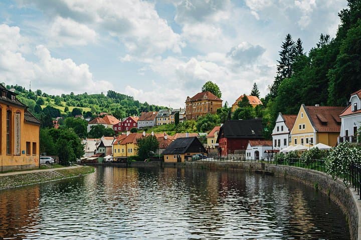 Private Transfer from Český Krumlov to Hallstatt