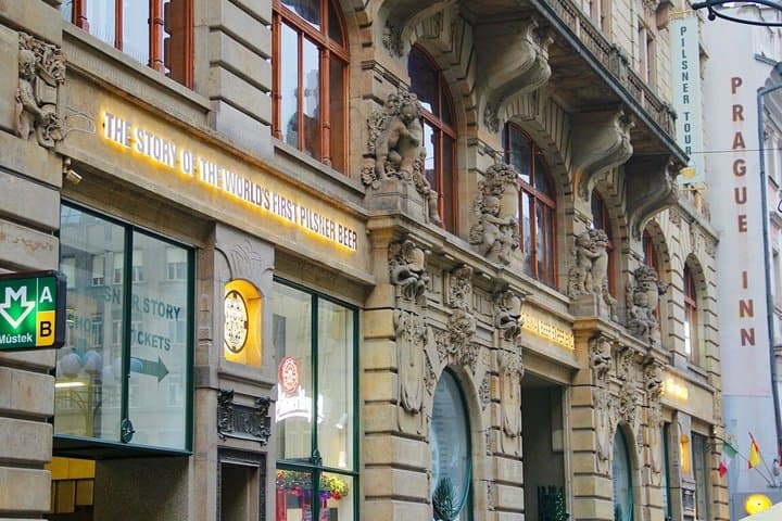 Prague Castle, Vltava Cruise & 3-Day Transport Combo