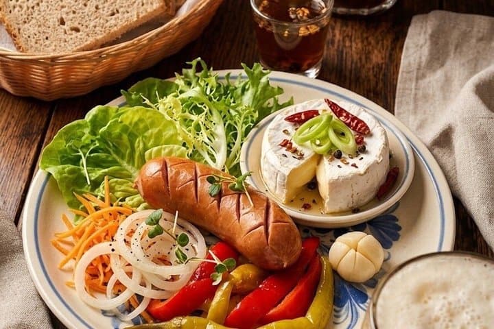 Krumlov Beer Tour: Pivo, Brewery, Pubs & Food (+Beer SPA)
