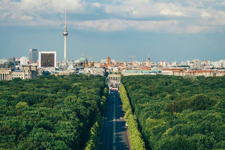 Private Transfer from Prague to Berlin