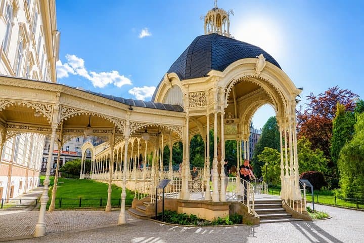 Karlovy Vary excursion with onboard commentary and free time