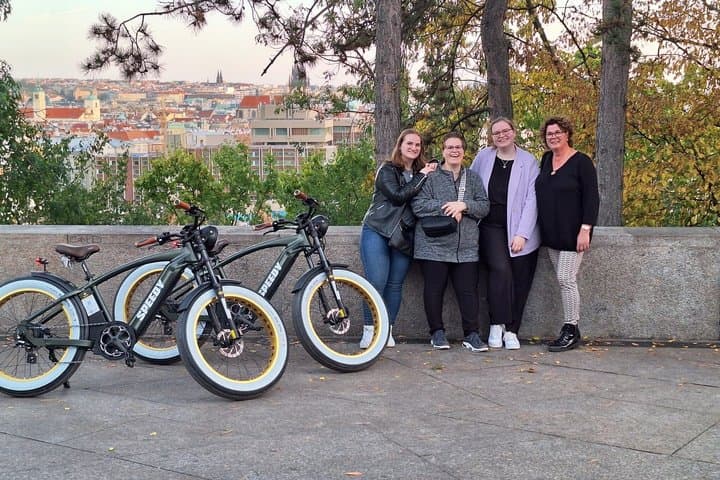 Beverly Hills and Outskirts of Prague on Retro Styled Ebike