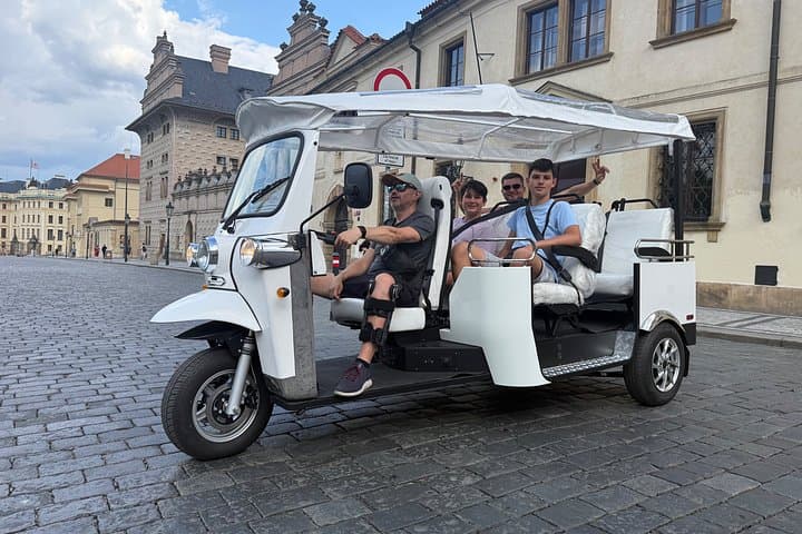 Prague Electric Tuk Tuk City Tour with Local Guide