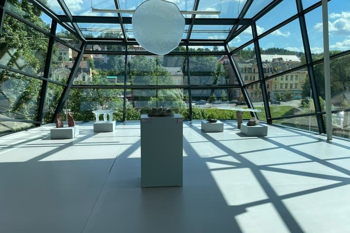 Czech Glass & Jewelry Discovery Full-Day Tour from Prague