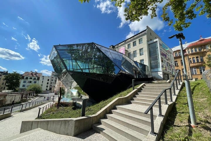 Czech Glass & Jewelry Discovery Full-Day Tour from Prague
