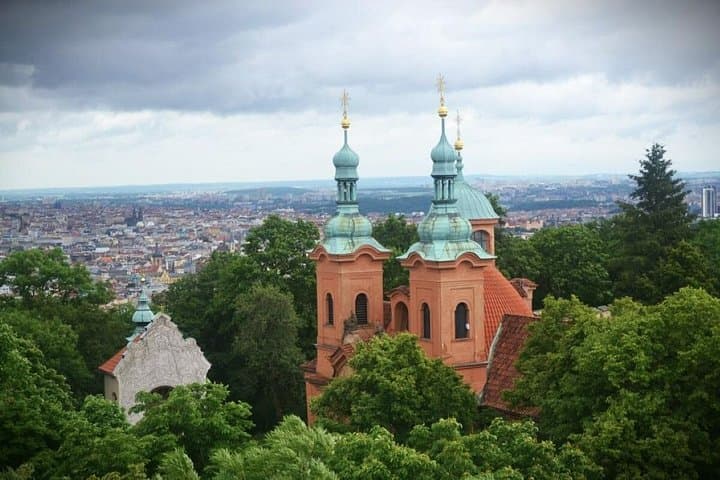 Prague Petřín Hill Audio Guide and Optional Ticket