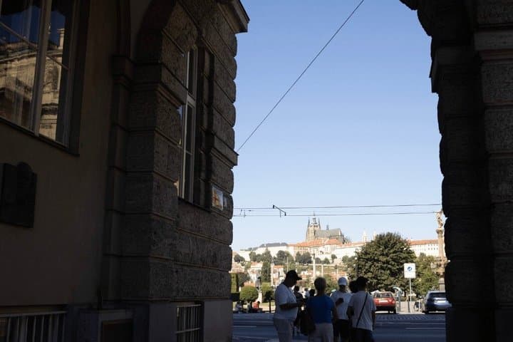 Best of Prague: From Castle to Old Town, Small Group Tour