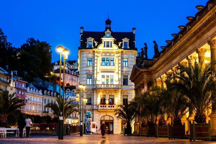 TOP Karlovy Vary: Private Guided Tour with your mobile