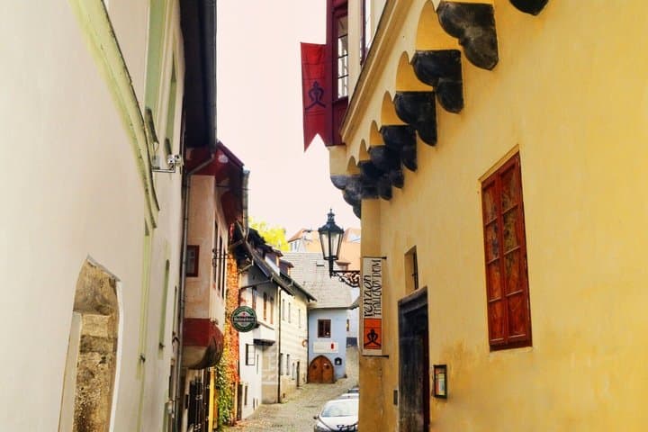 Cesky Krumlovs Fairytale in Stone Self Guided Audio Walking Tour