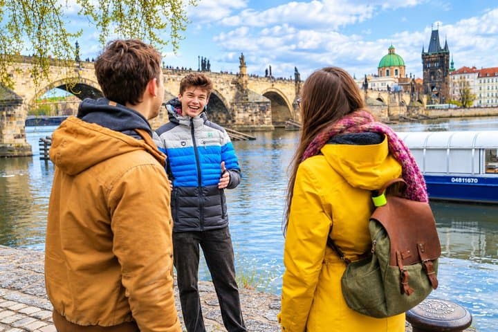 Private Walking Tour: From Charles Bridge to Prague Castle