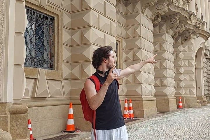 Prague Outdoor Mystery Game Following the Jan Masaryk Case