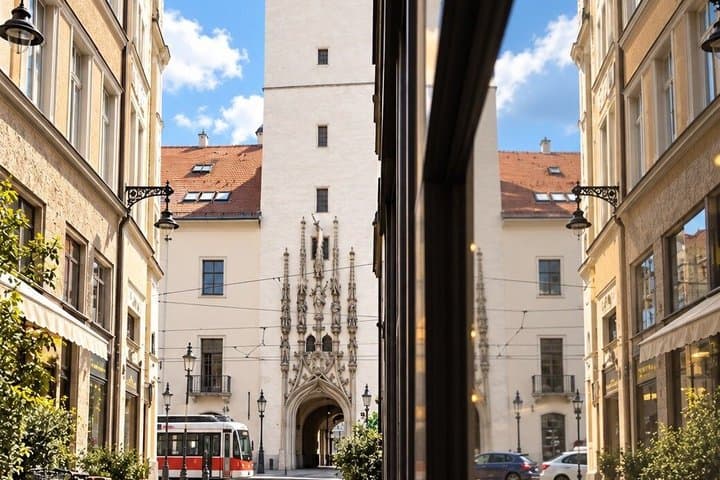Podcast Tour Brno: The Utopian Lights and the Bones Below