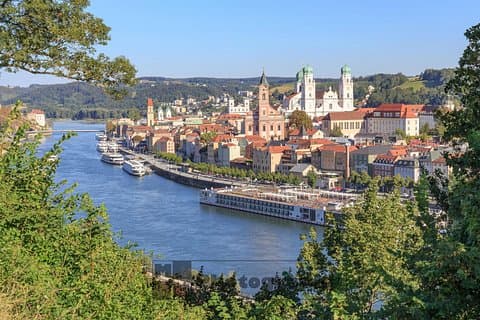 Private Transfer from Prague to Passau