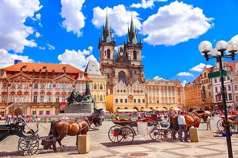 Prague City Highlights Walking Guided Tour with Castle Option