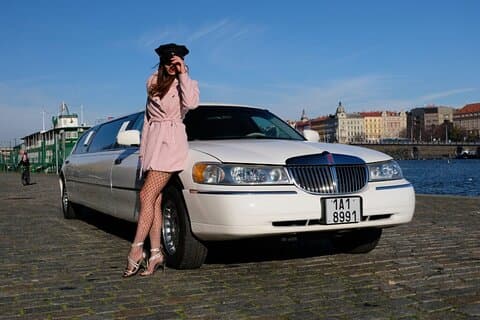 Prague Lincoln LImousine Party