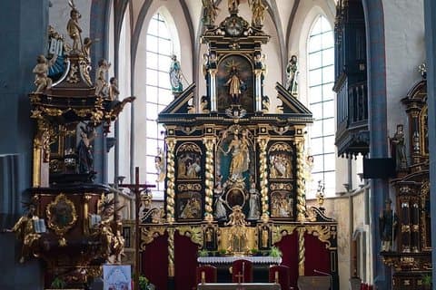 Krumlov Sacred Tour: Monasteries, Churches & Hidden Chapels