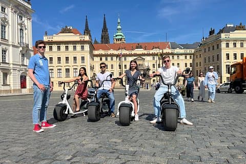 Prague E-Scooter Tour: Fat Tire or Regular Scooter