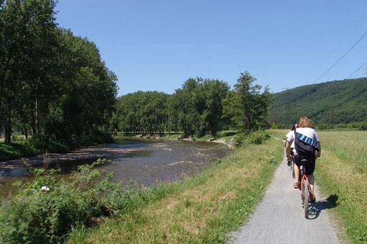 Along Berounka river to Karlstejn Castle