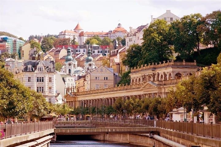 Luxury Private Day trip from Prague to Karlovy Vary