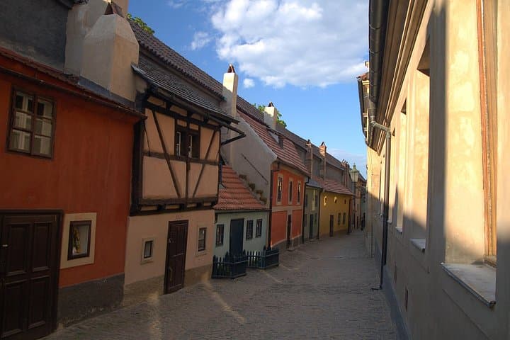 Private Prague Castle and Lobkowicz Palace Half-Day Tour