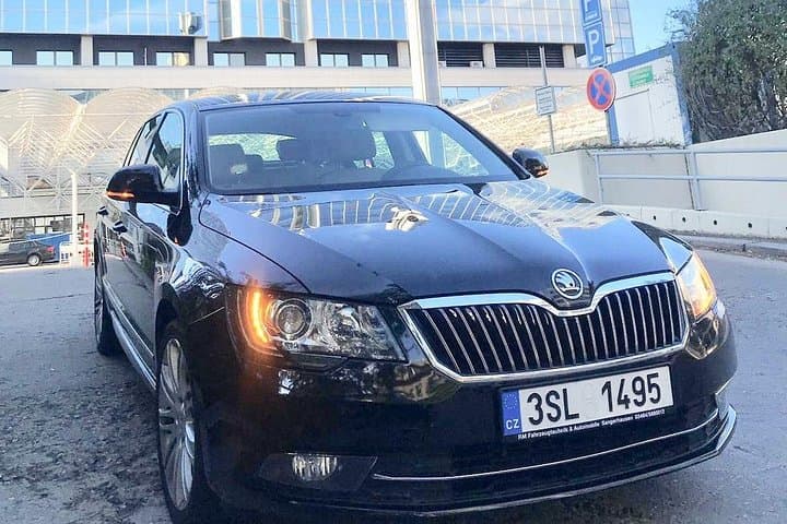One Way Private Transfer from Berlin to Prague for up to 4 People
