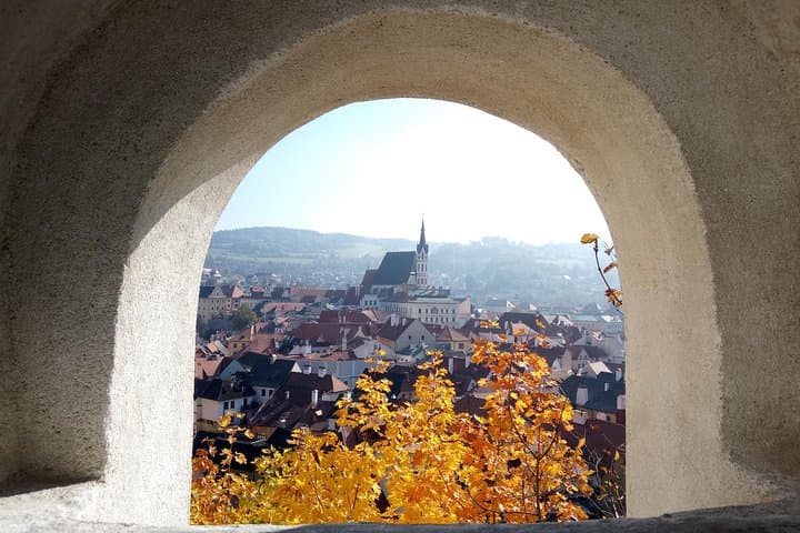 Private Prague to Salzburg luxury car via Cesky Krumlov 5* guide