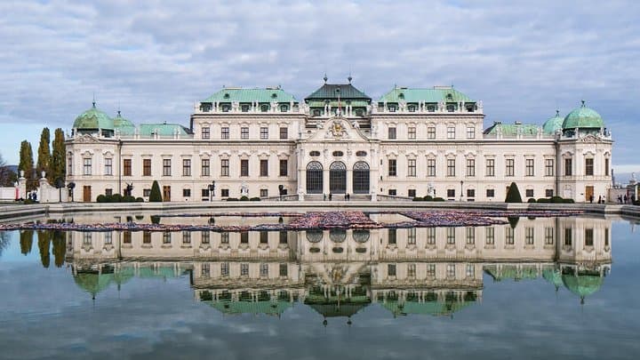Vienna private transfer