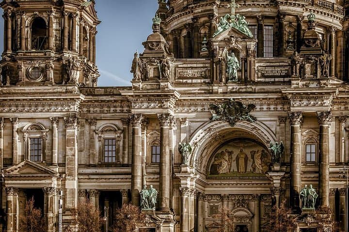 Private Transfer from Prague to Berlin, Hotel-to-hotel, English-speaking driver