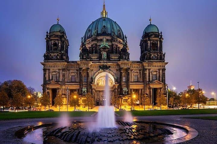 Private Transfer from Prague to Berlin or from Berlin to Prague