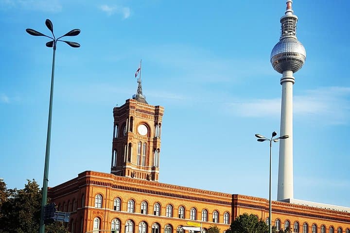 Private Transfer from Prague to Berlin or from Berlin to Prague