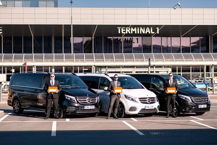 Private Luxury Transfer to Cesky Krumlov from Prague