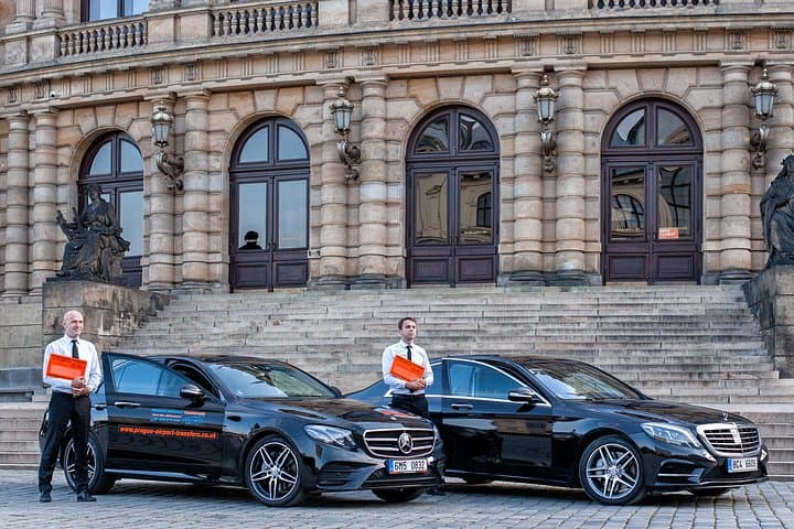 Private Luxury Transfer to Cesky Krumlov from Prague