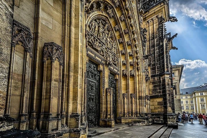 Private Half Day Walking Tour – Walking Tour Prague