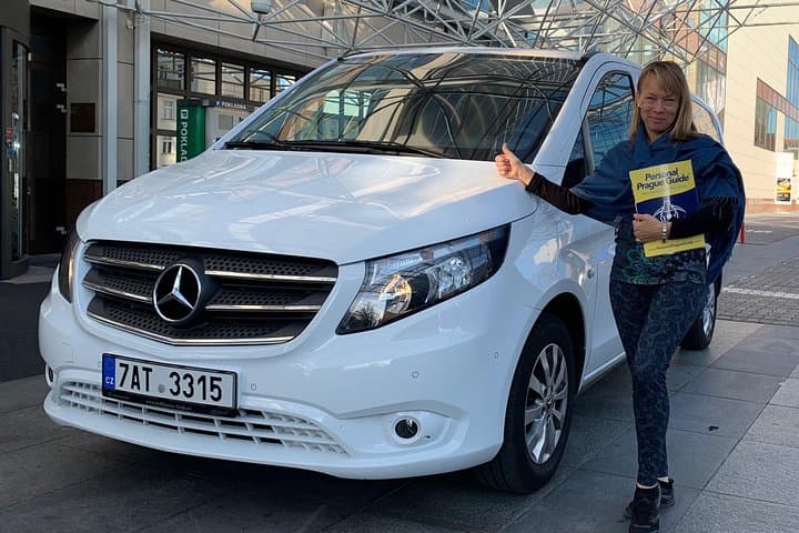 Travel in comfort with our luxury Mercedes cars