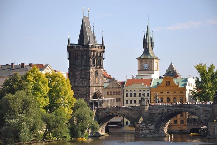 9 Day Private Sightseeing Tour of Europe - Prague to Budapest