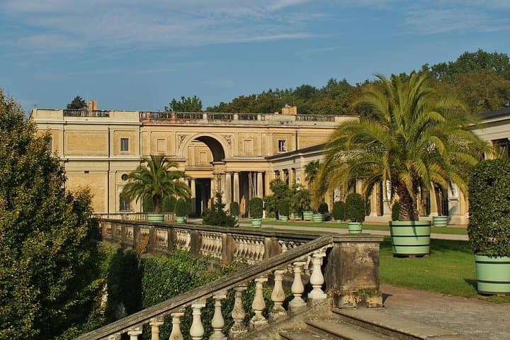 Private transfer from Prague to Berlin with stops in Potsdam + Sanssouci Palace