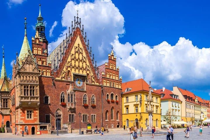Private Transfer from Trutnov city to Wroclaw (WRO) Airport