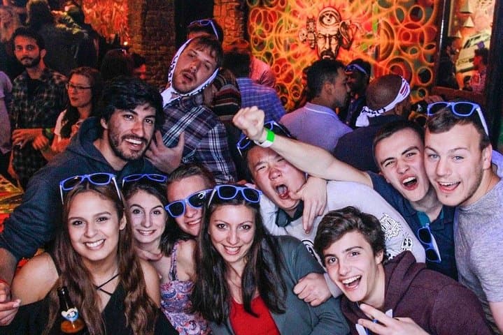 Drunken Monkey Pub Crawl with 2hr Open Bar & Duplex Club Entry