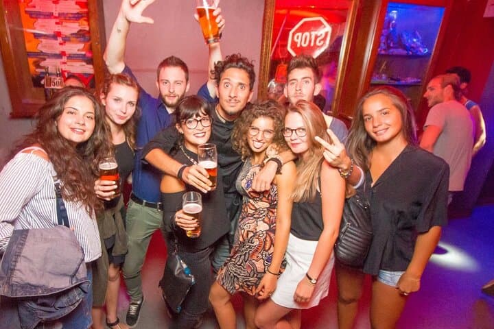 Drunken Monkey Pub Crawl with 2hr Open Bar & Duplex Club Entry