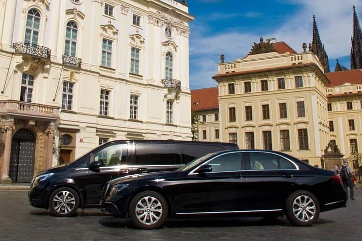 Private Transfer: Prague to Nuremberg | in a Mercedes-Benz